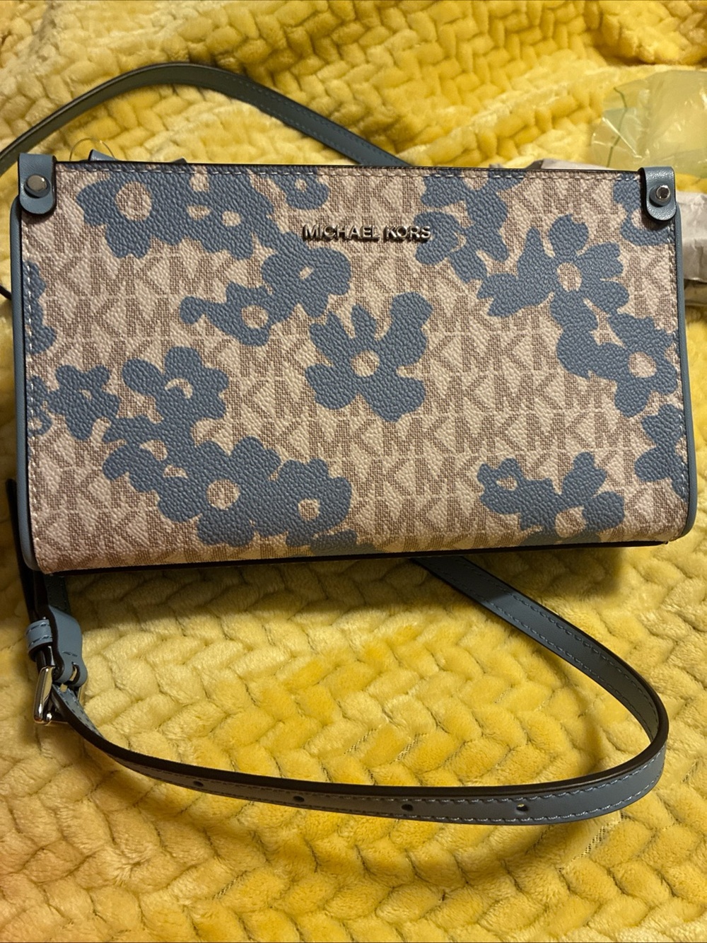 Michael kors ladies maple small crossbody purse